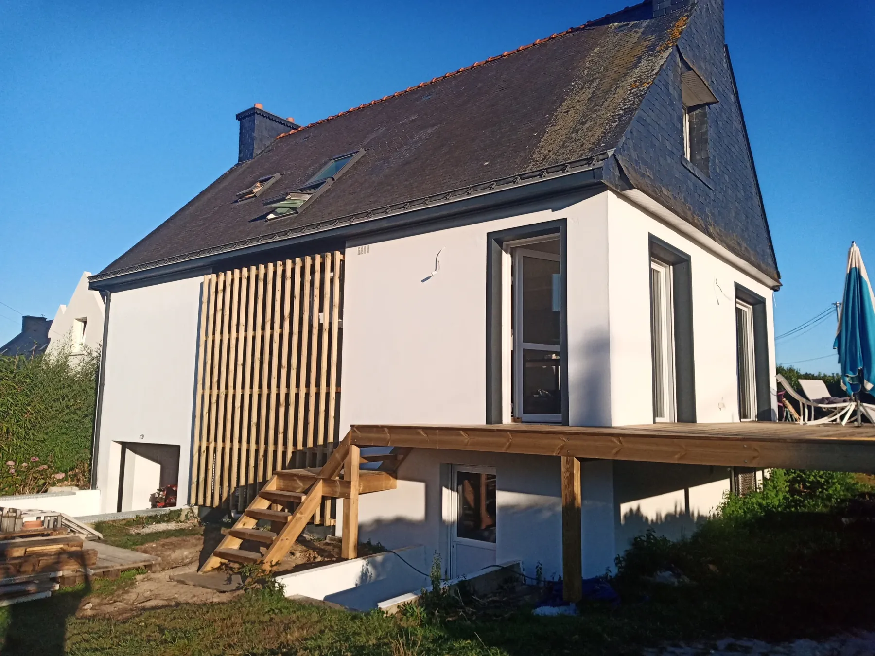 Terrasse, peinture, et habillage